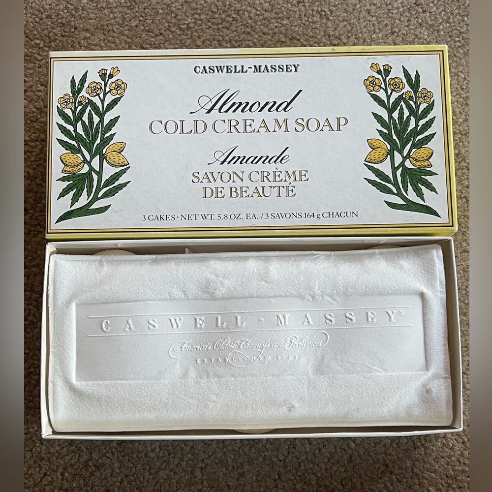 Caswell-Massey Box Set Almond Cold Cream Soaps